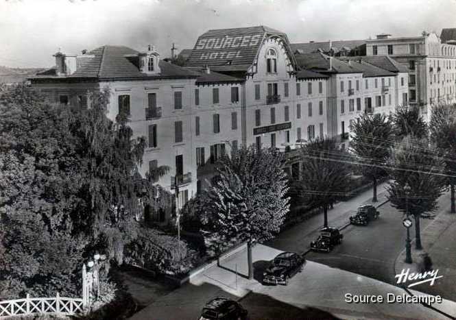 03 Vichy Hotel des sources.jpg
